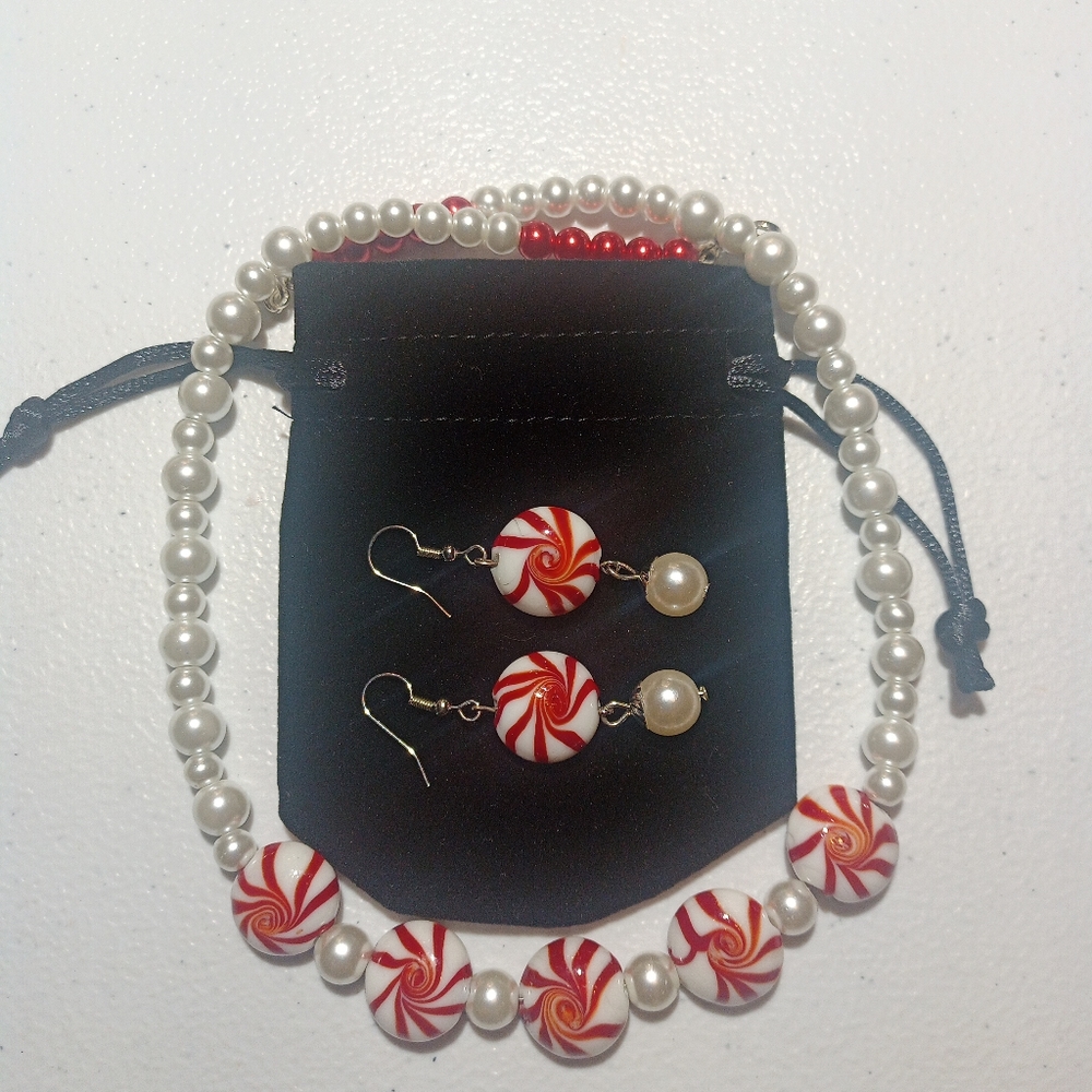 Christmas candy cane jewelry set necklace earrings handmade winter gift handmade